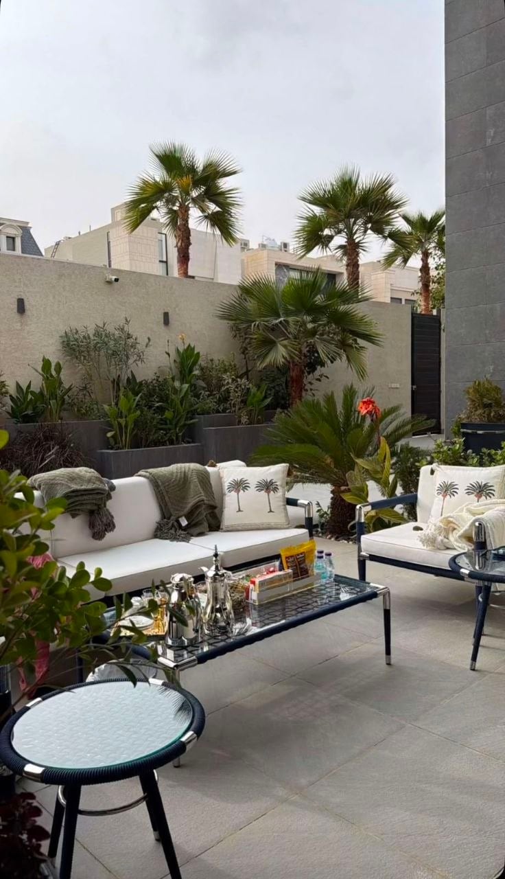 Garden Blue — صورة 4